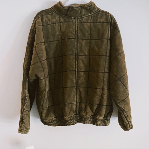 NWT Free People Dolman Quilted Knit Jacket in Dusted Military Size Large - Picture 2 of 11